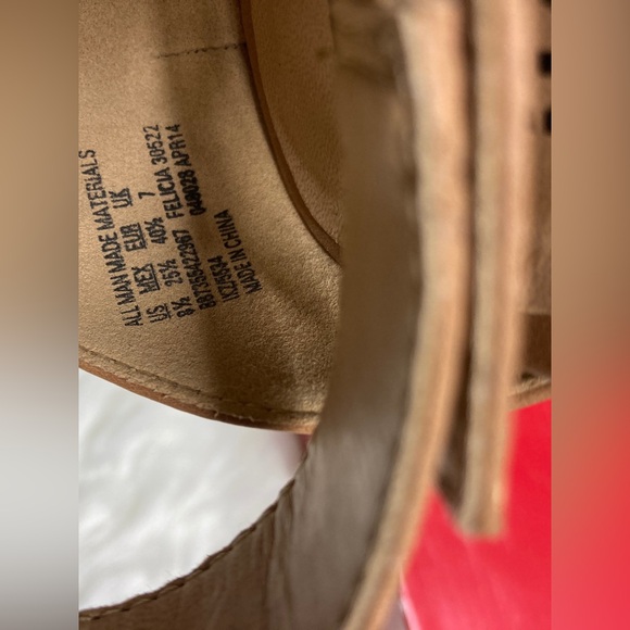 Size 8.5 Women’s Brown Bongo Strappy Pump w Ankle Buckle, Mid Height Chunky Heel - Picture 8 of 15